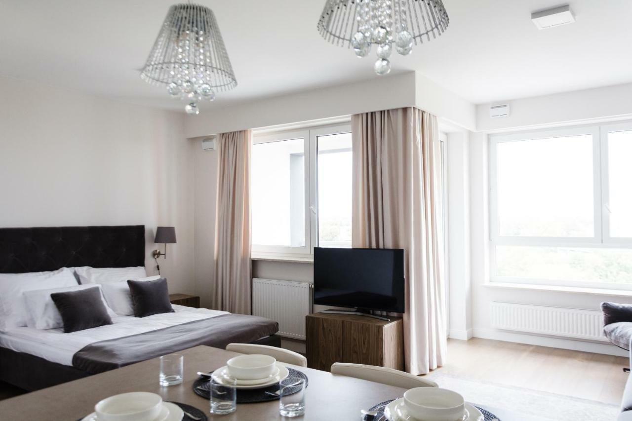 Luxlux Apartments Coconut Varşova Dış mekan fotoğraf