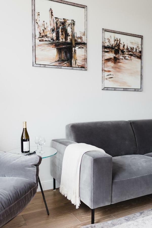 Luxlux Apartments Coconut Varşova Dış mekan fotoğraf